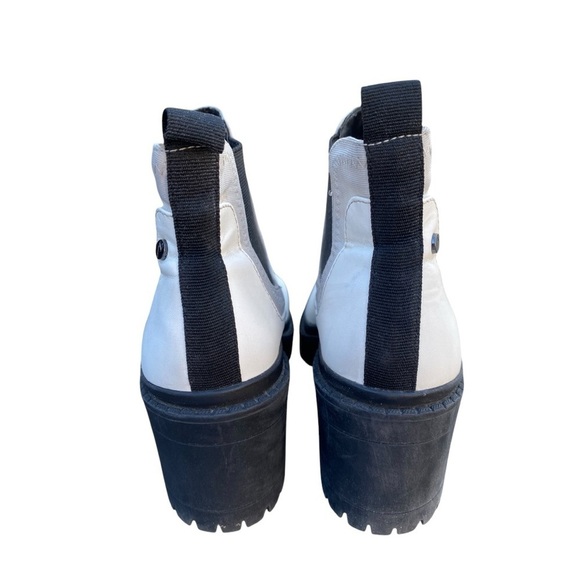 Simply Vera Vera Wang Crested Women's Block Heel Chelsea Boots I Size: 7 - Picture 16 of 16